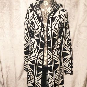Black and white duster.